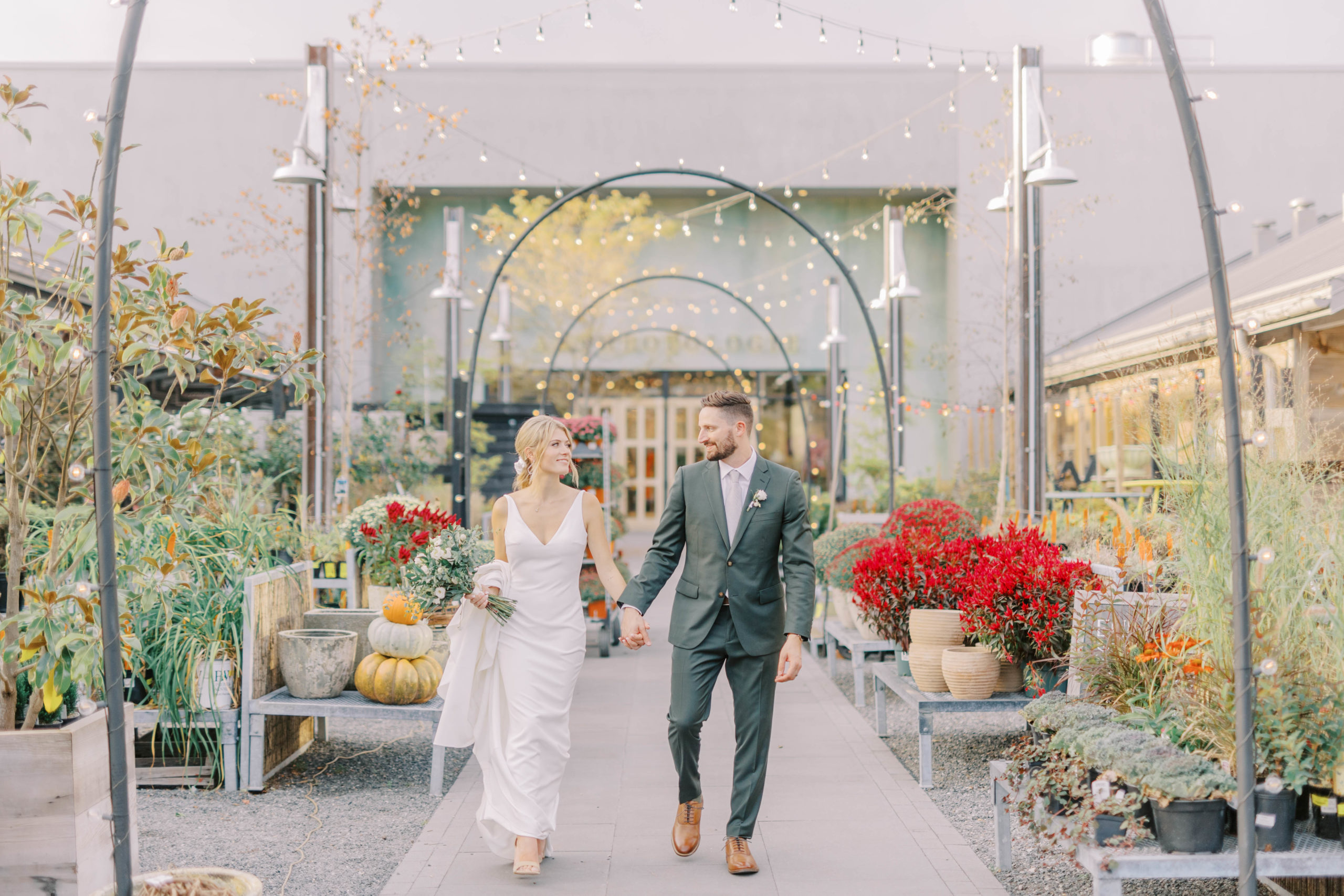 Terrain Gardens Fall Wedding | Pennsylvania Wedding Photographer
