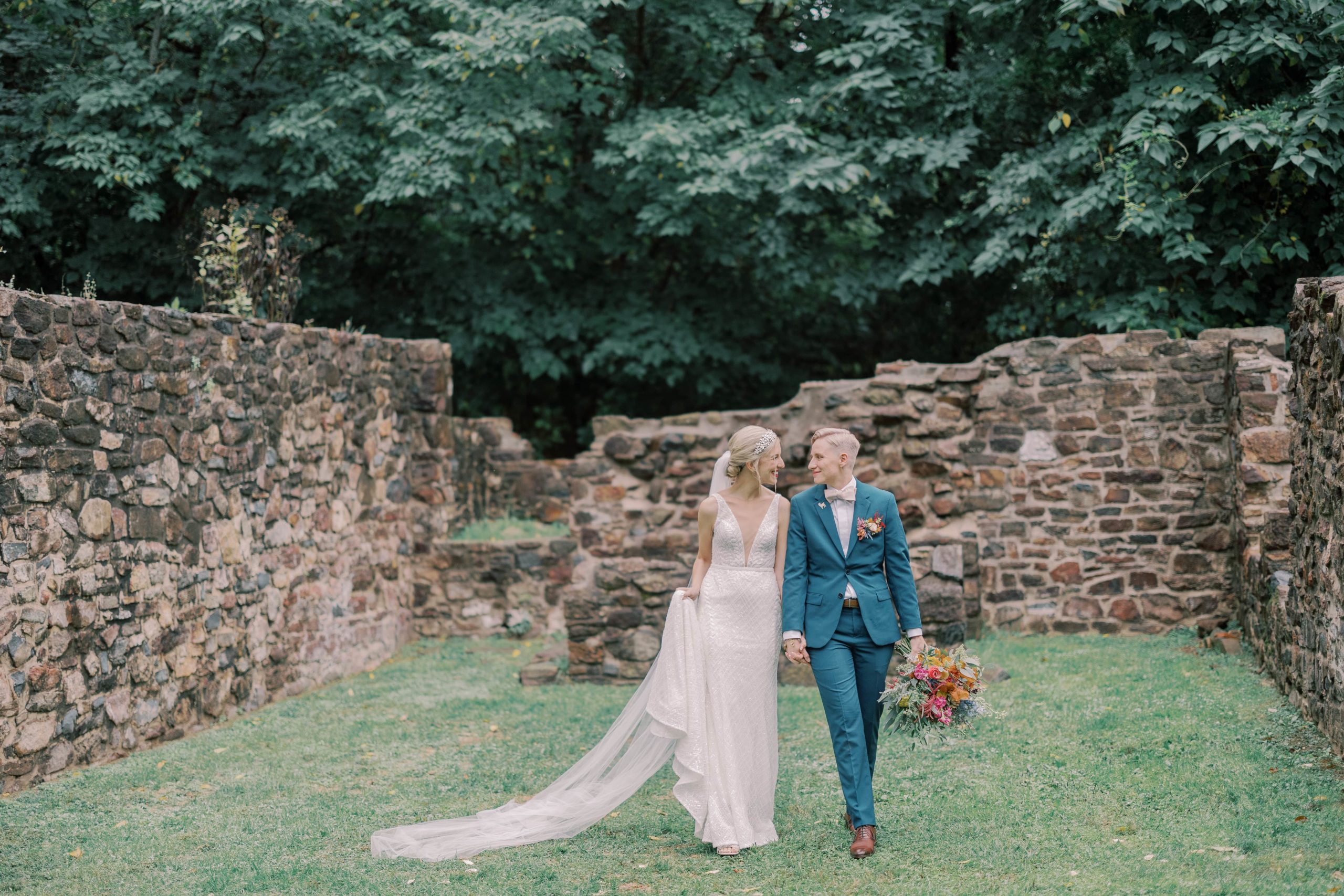 How Many Hours Should I Book my Wedding Photographer?